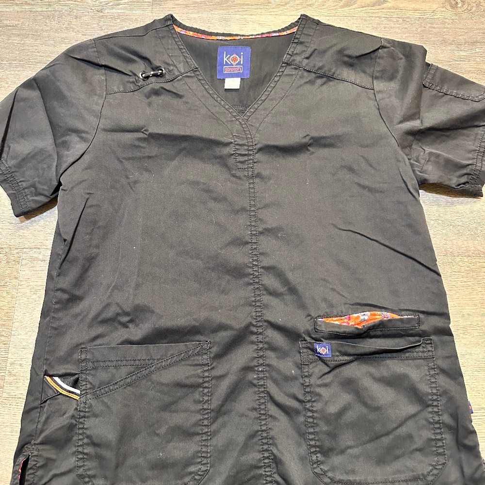 Women’s Scrub Set – Size Medium – Dark Grey – Used